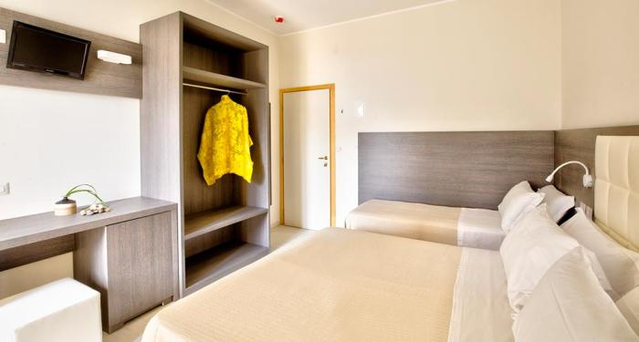 hotelclarariccione fr chambres-hotel-clara 011
